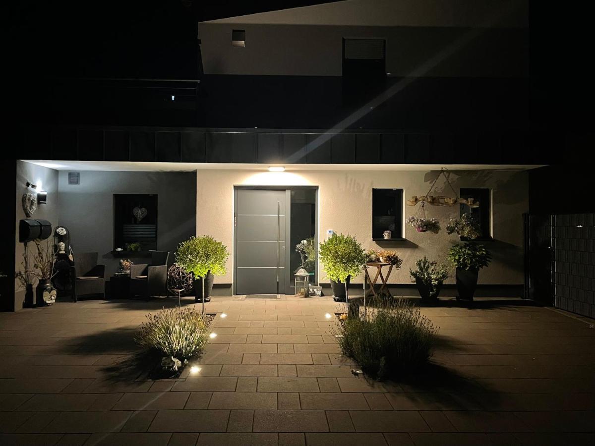 #Neu L Seeblick L Netflix L Boxspring L Nespresso L E-Tuer L Terrasse L 82M2 Ulmen Buitenkant foto